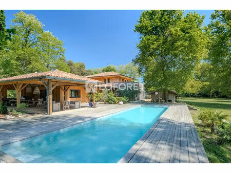 maison saint julien en born 17 pièce(s) 440 m2