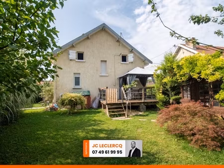maison individuelle 3 chambres avec jardin et garage