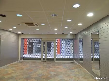 local commercial 80m2+cave 60m2