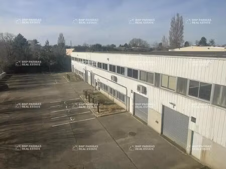 vente local d'activités 3 969 m²