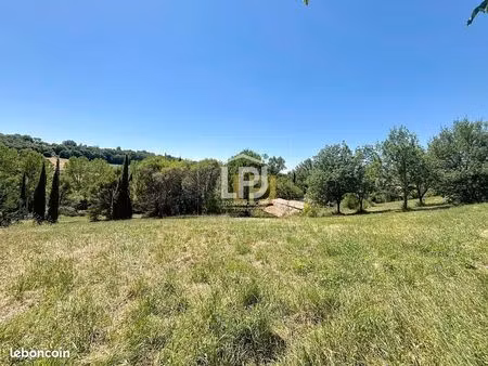 propriété 8 pièces 200 m²
