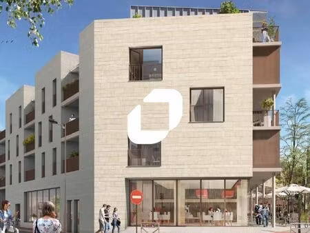 local commercial 291 m²