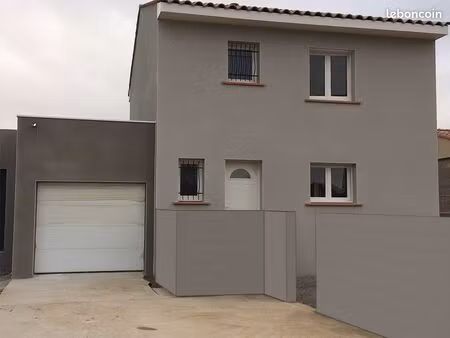 villa 4 pièces 80 m²