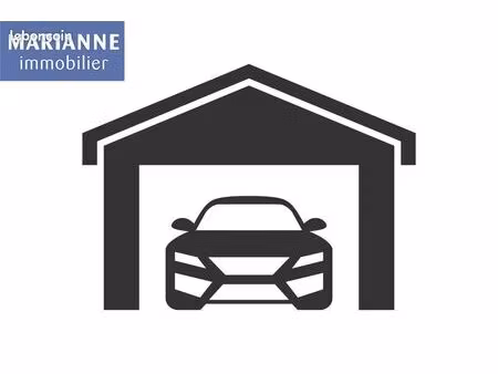 parking/box 1 pièce 14 m²