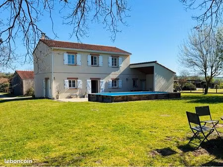 maison familiale récente - 5 ch - 1600 m2 - vue campagne  calme - verfeil