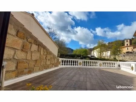 maison 140 m² 8 pièces t3 indépendant 2 entrées 2 terrasses vue dégagée