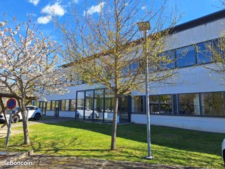 location salles à labège – espaces flexibles de 37 à 40 m² (263 à 274 ht cc/jour)