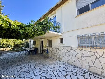 maison 6 pièces 138 m²