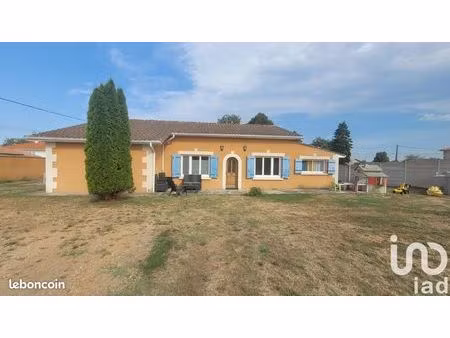 propriété 4 pièces 107 m²