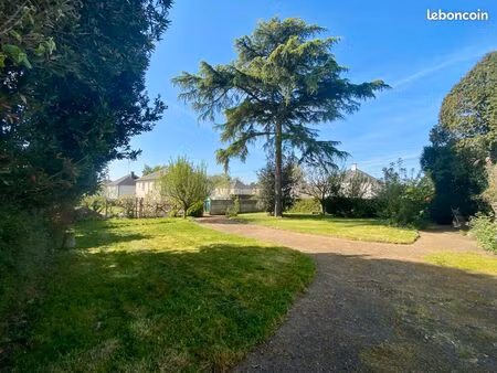 maison de ville retiers