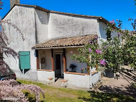maison en pierre 190 m2 a rénover entierement