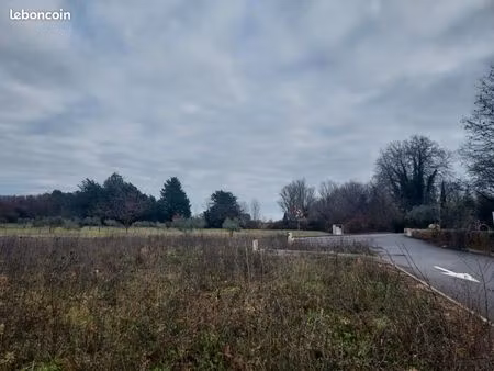 terrain 150 m² tourves