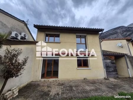 maison 5 pièces 105 m²