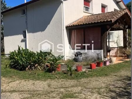 maison 7 pièces 200 m²