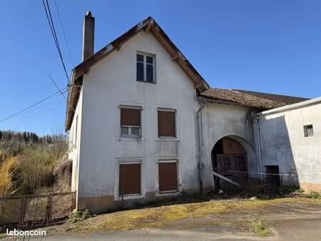 maison 6 pièces 148 m²