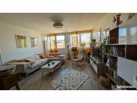 à louer – bel appartement meublé au cœur d’évian