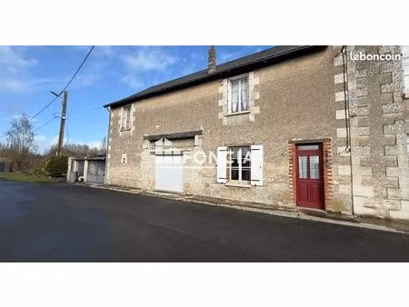 maison de campagne à chaveignes
