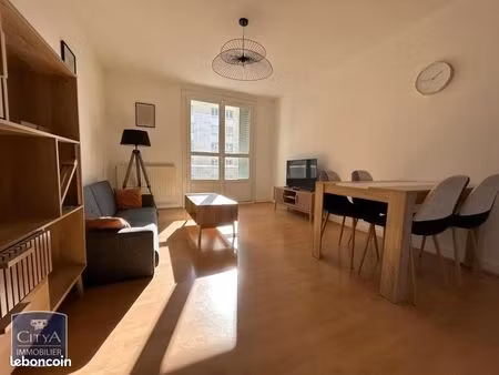 appartement 3 pièces 55 m²