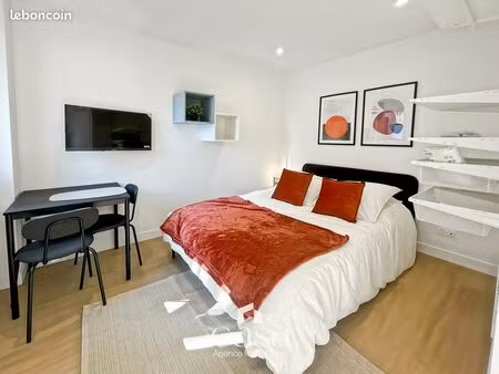 studio 1 pièce 20 m²