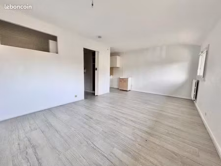 appartement 1 pièce 27 m²