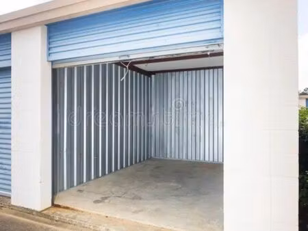 garage/box à louer centre pontivy