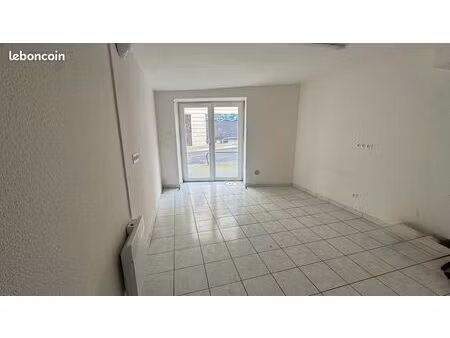 local commercial 25 m² béziers