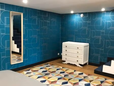 loue charmant studio de 49m2 avec jardin