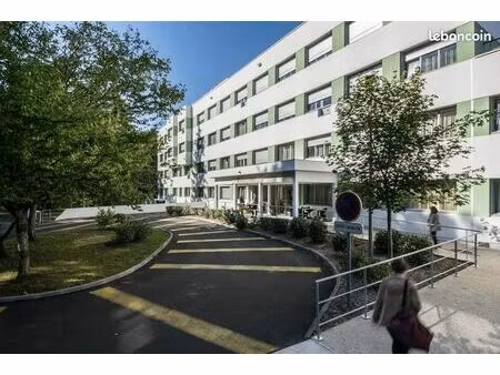 appartement 1 pièce 25 m²