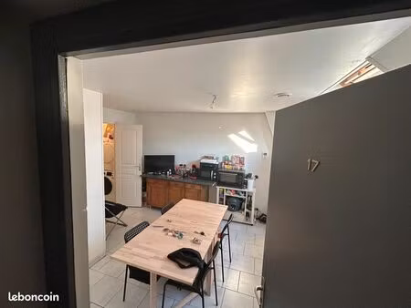t2 non meublé de 28 m² à louer – disponible au 1er juin