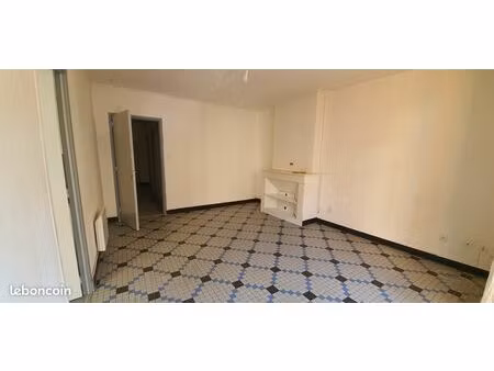 appartement rez-de-chaussée