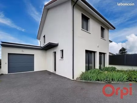 maison 4 pièces 96 m²