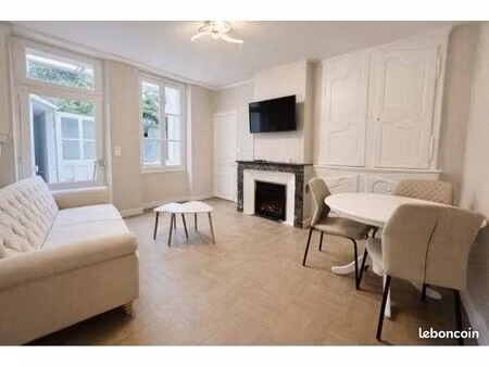 t2 meublé avec jardin privé