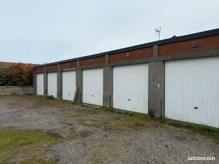 loué garage à beautor