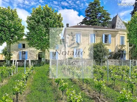 propriété 8 pièces 286 m²