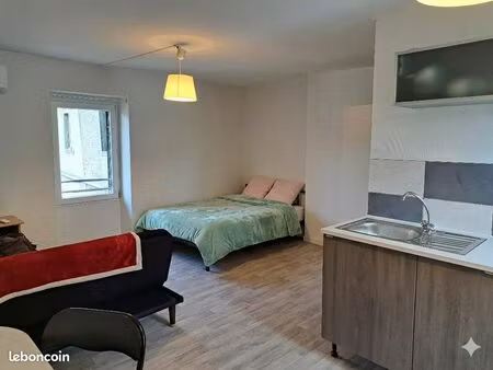 grand studio 25m² - rue saint désiré