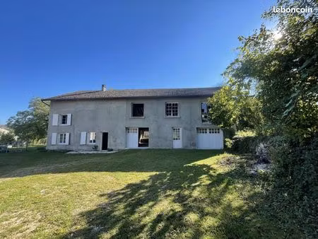 maison 170 m² arinthod