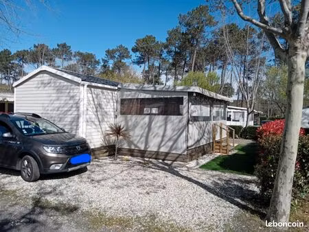 mobil-home lodge 4 saisons sur emplacement