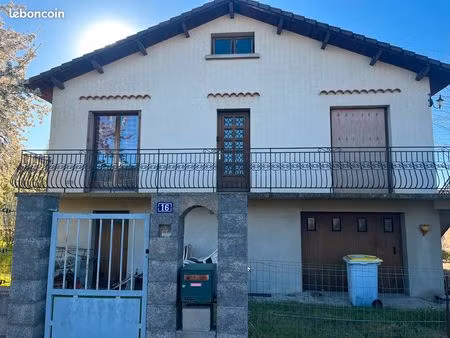 maison sury-le-comtal 98m2