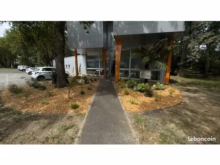 bureau / local commercial / atelier