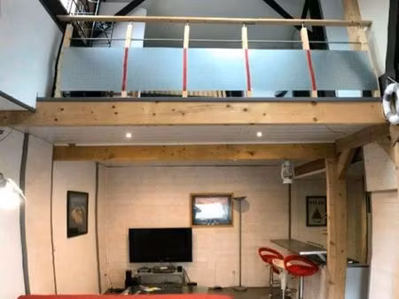 local professionnel 140 m2