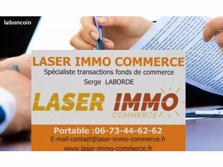 ensemble de locaux commerciaux