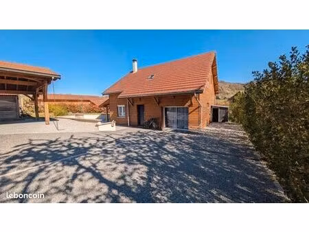 maison 5 pièces 115 m²