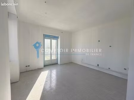 appartement 5 pièces 92 m²