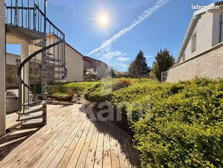 maison 6 pièces 113 m²