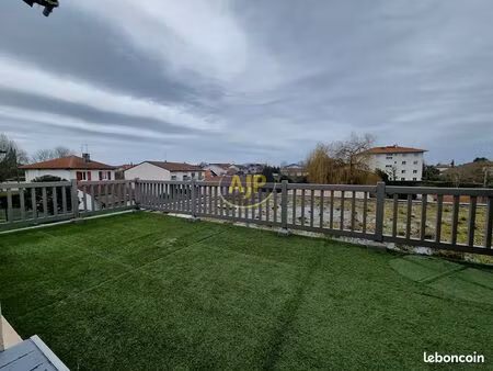 appartement 3 pièces 60 m²