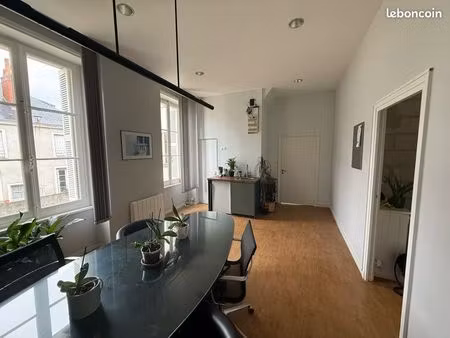 location bureau tours centre