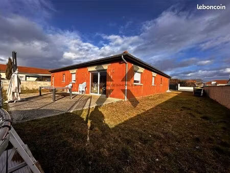 villa 5 pièces 123 m²