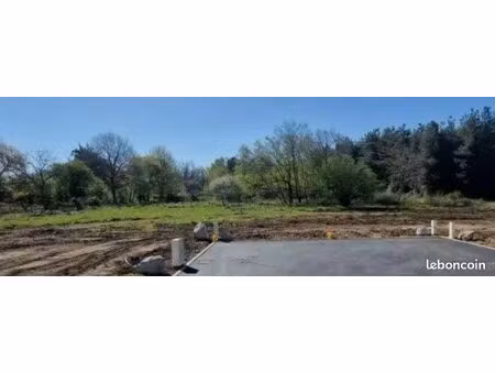 terrain 692 m² briare