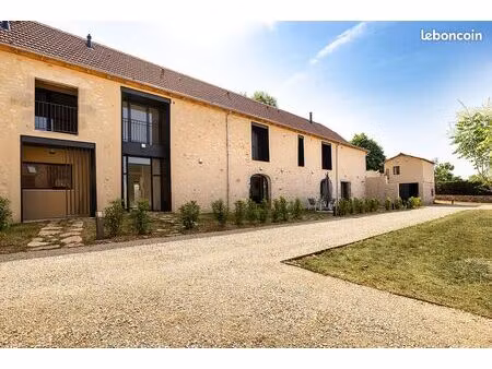 beau duplex neuf en plein coeur d'assier