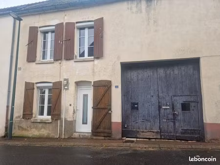 ensemble immobilier / maisons de ville / investissement locatif courtenay